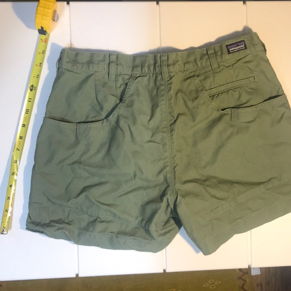Patagonia organic canvas cotton army green shorts